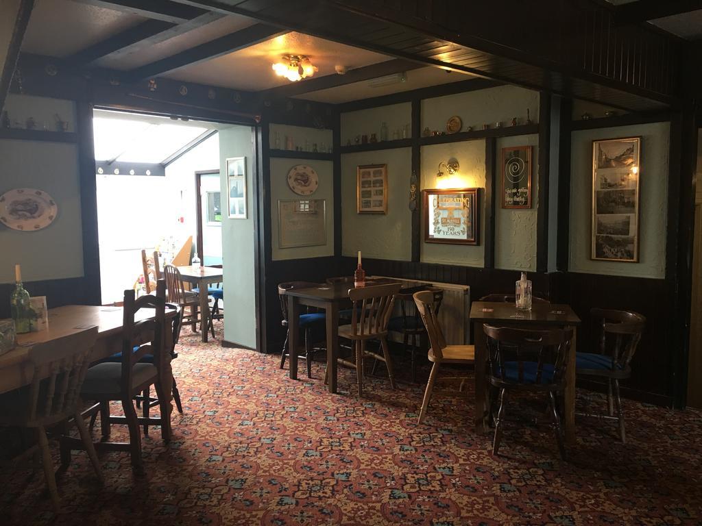 The Bugle Inn 외부 사진