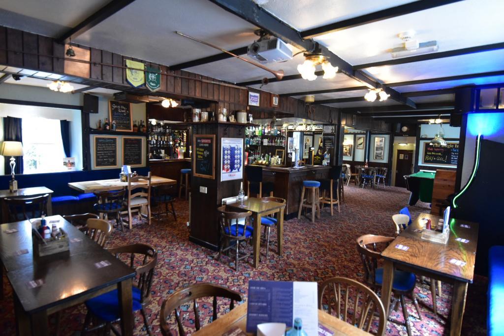 The Bugle Inn 외부 사진